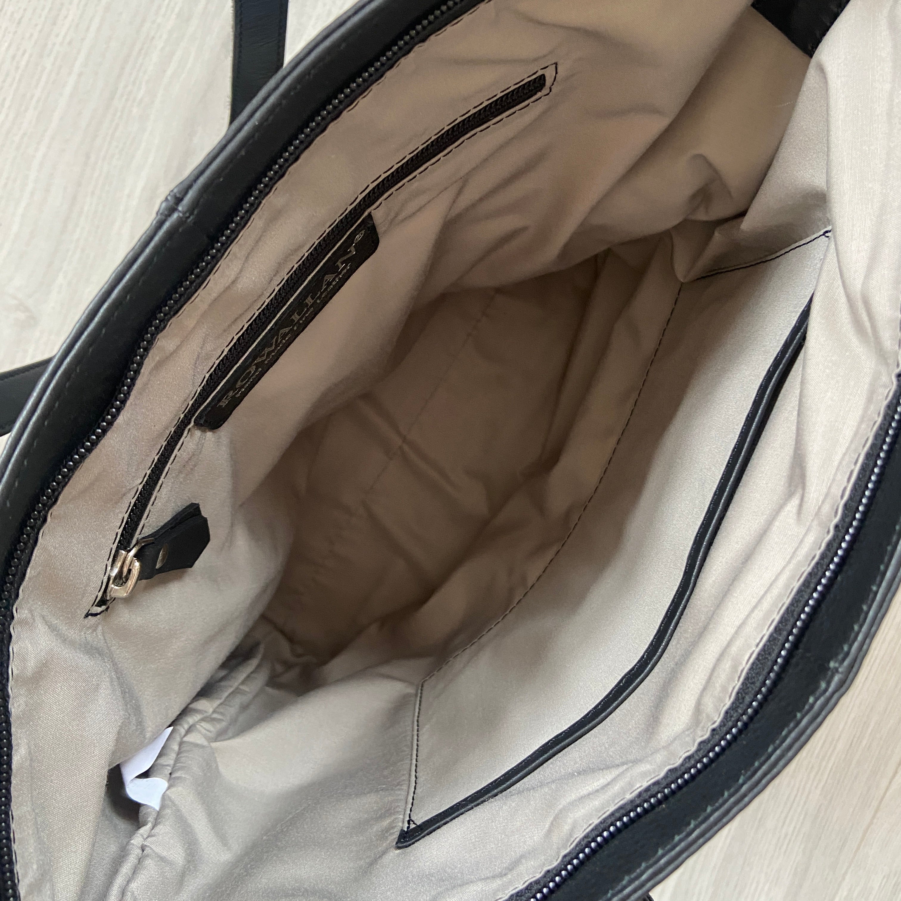 Rowallan Black Leather Tote Bag, Shoulder Bag