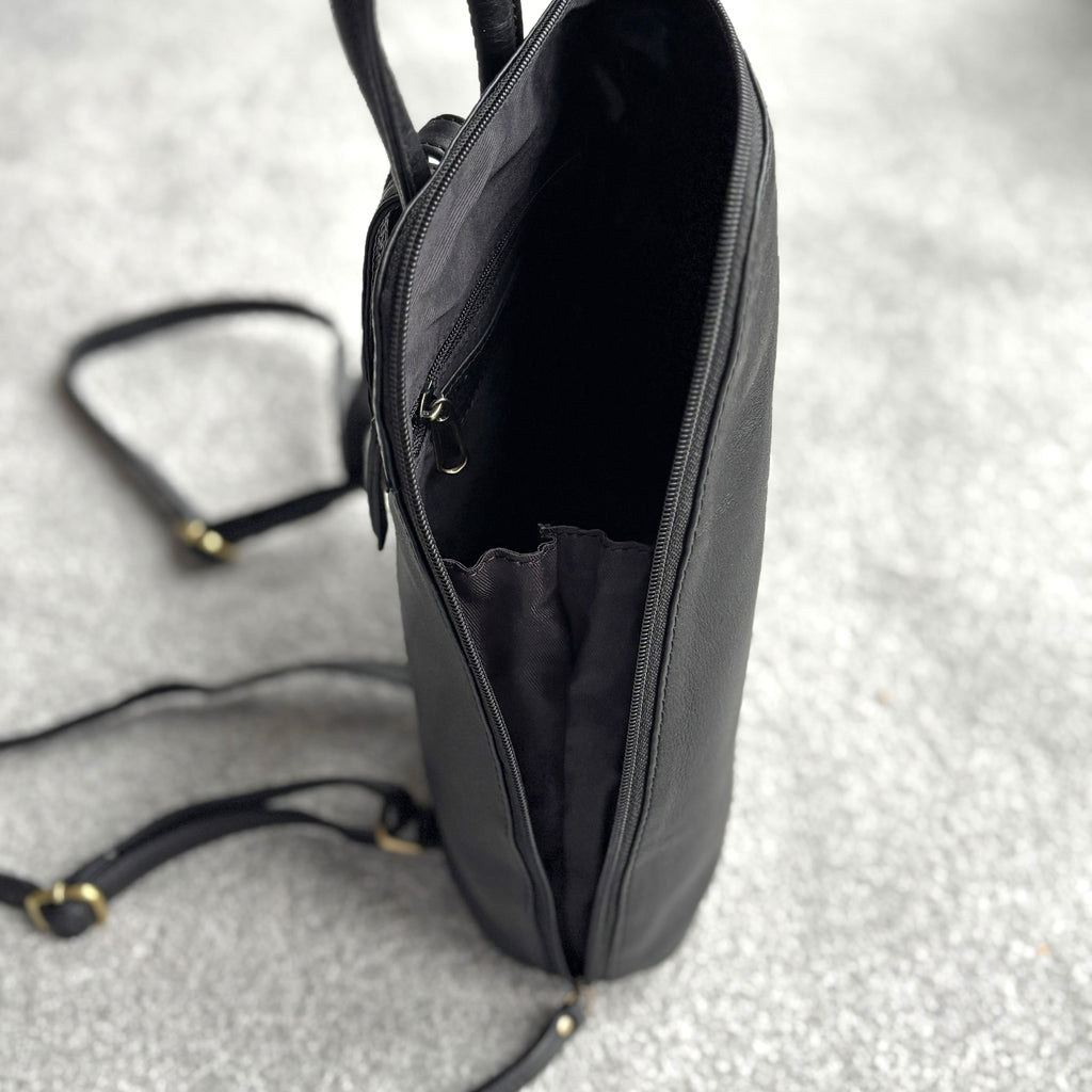 Rowallan Women's Black Leather Backpack