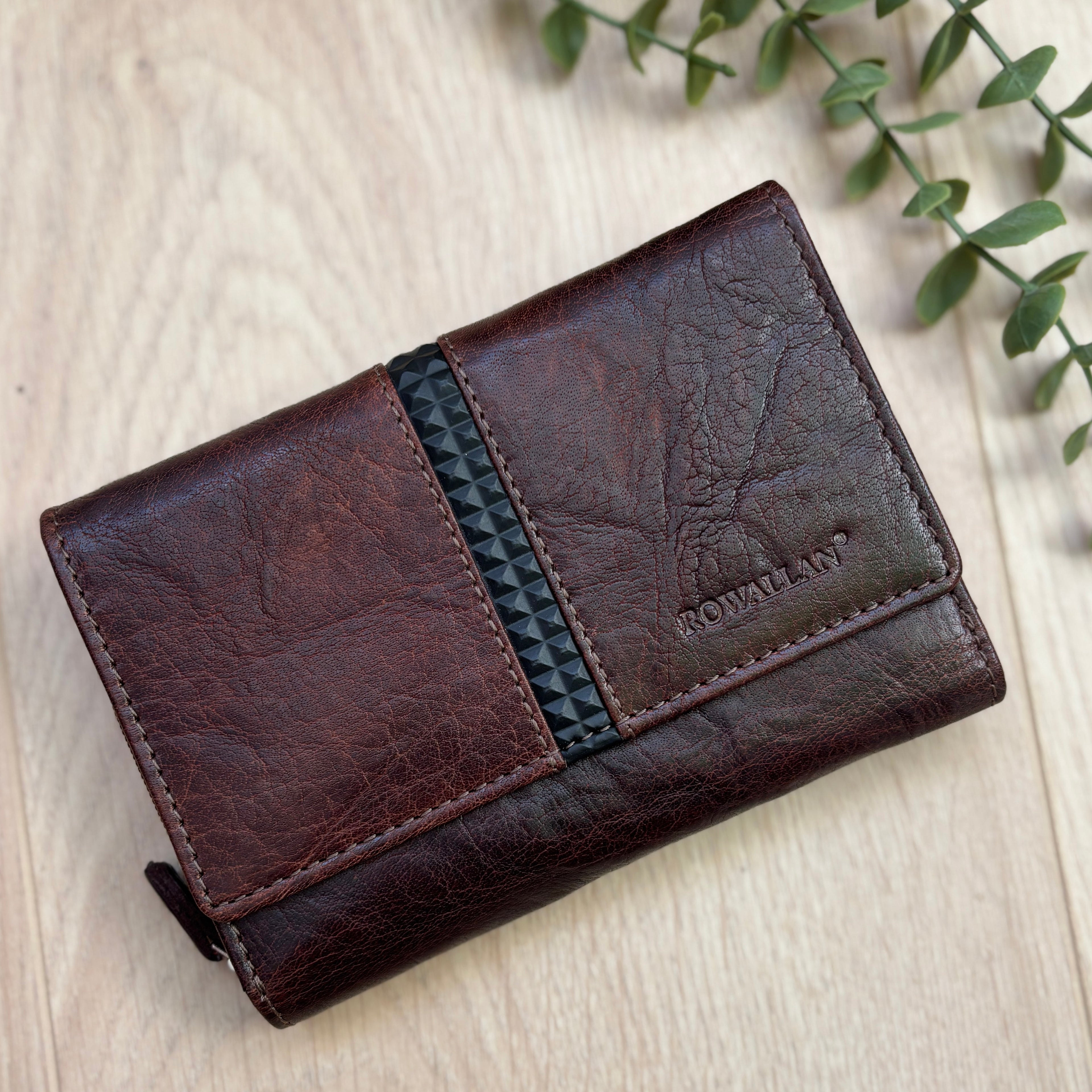 Rowallan Medium Brown Leather Purse - RFID Secure
