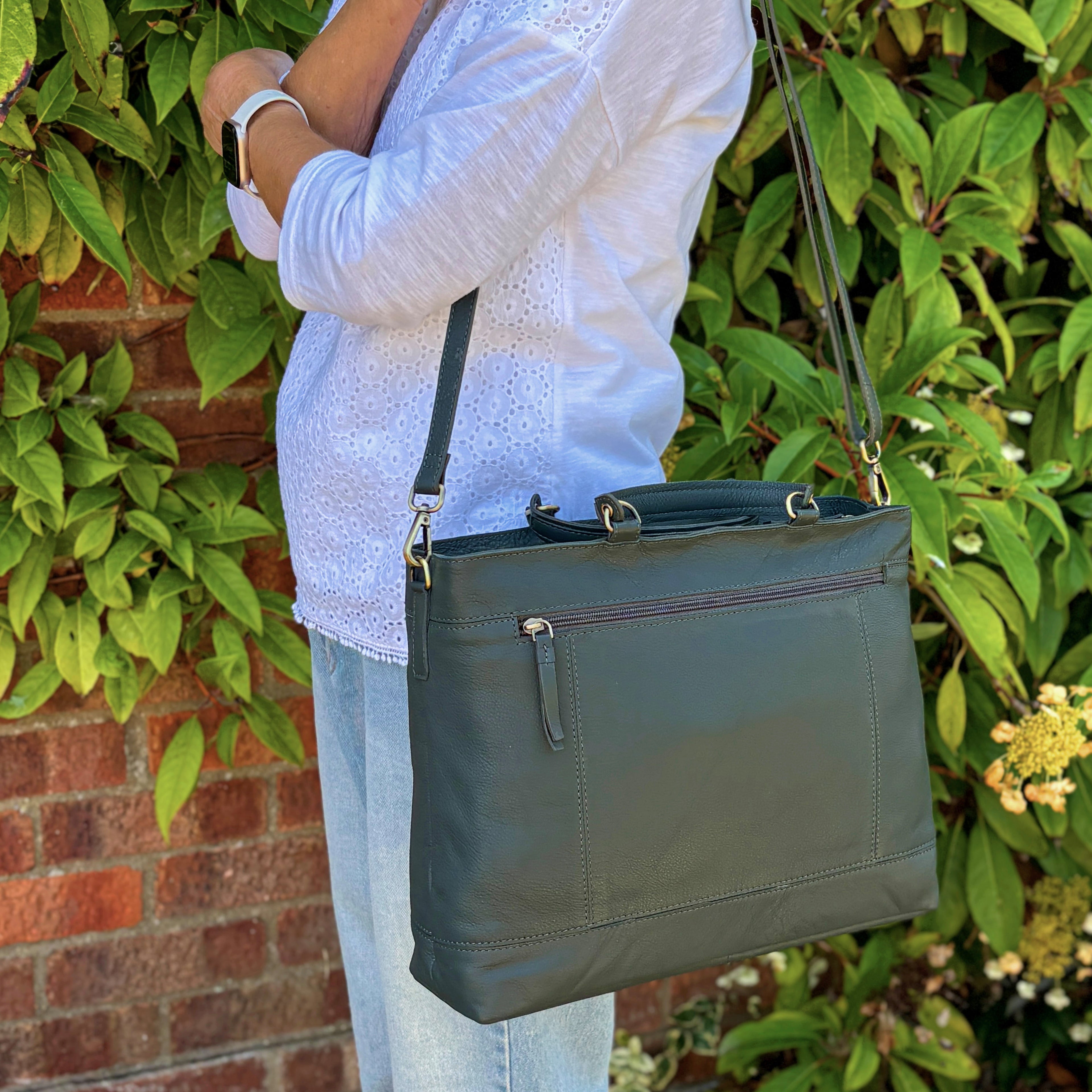 Rowallan Large Green Leather Business Bag, Tote Bag
