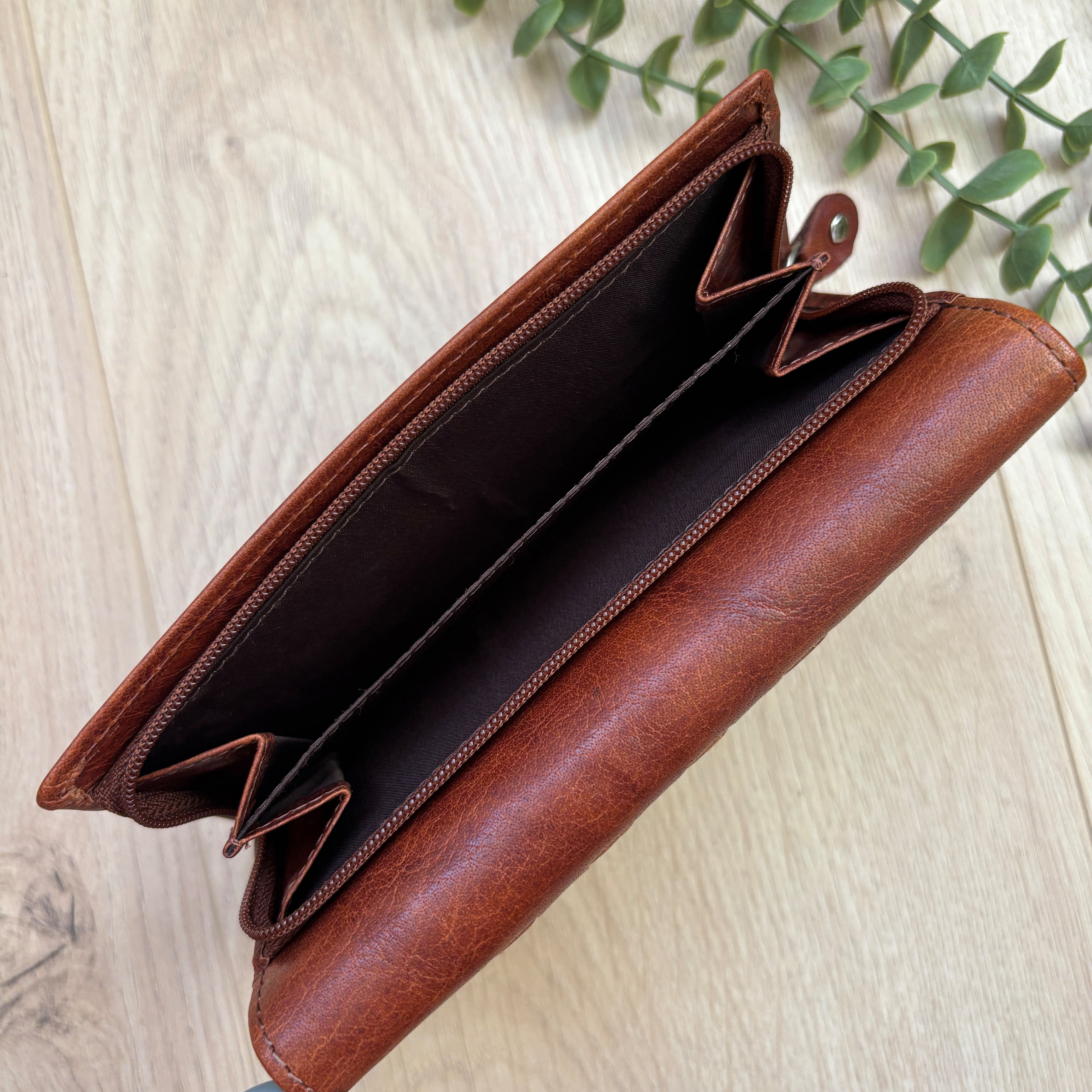 Rowallan Cognac Leather Purse - RFID Secure