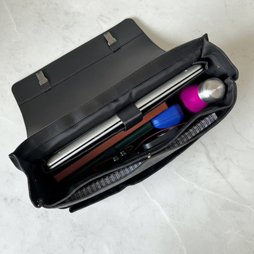 Large Rowallan Black Leather Business Bag, Messenger Bag, Briefcase