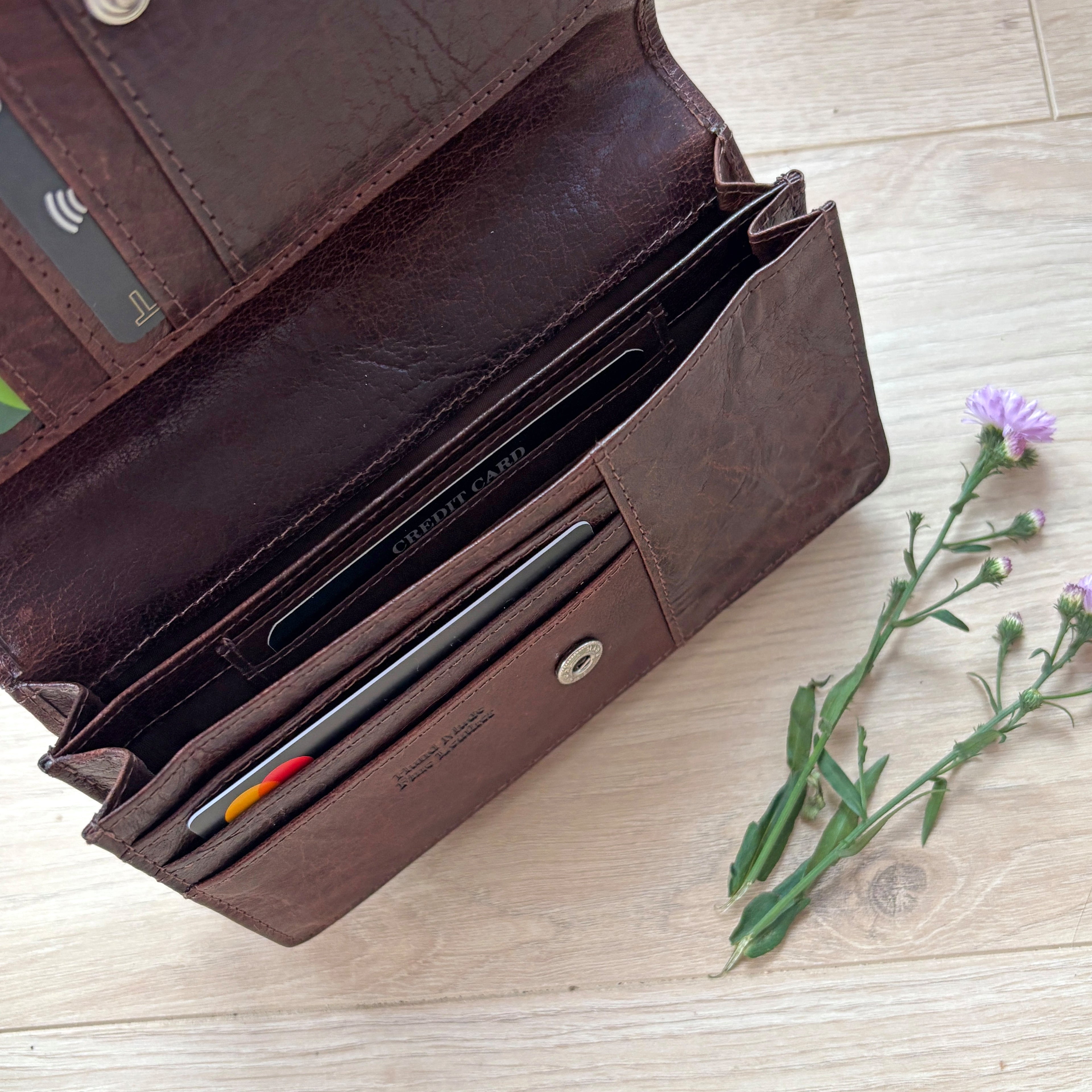 Rowallan Brown Twin Gusset Leather Purse - RFID Secure
