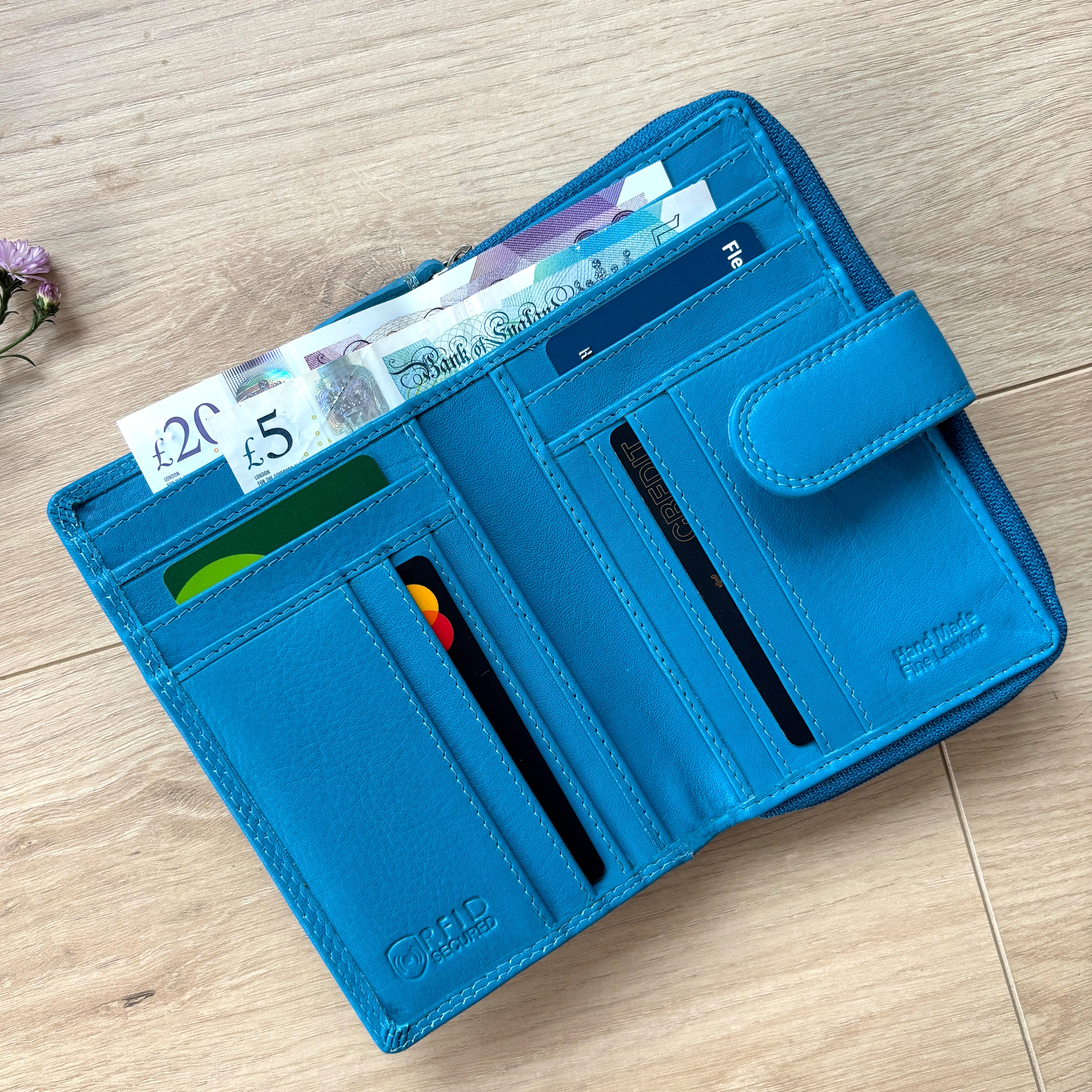 Rowallan Blue Leather Purse - RFID Secure